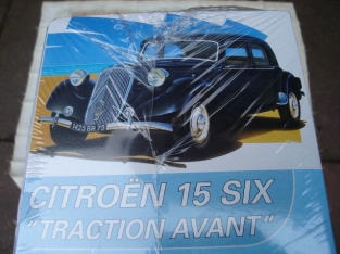Heller 80799   Citroën 15 SIX 